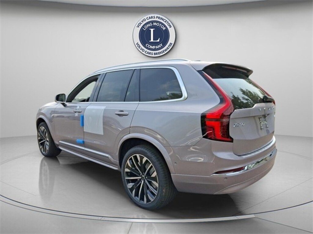 New 2026 Volvo XC90 B6 Plus 7-Seater SUV