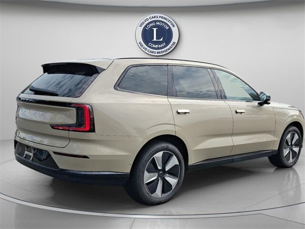 New 2025 Volvo EX90 Twin Motor Plus SUV