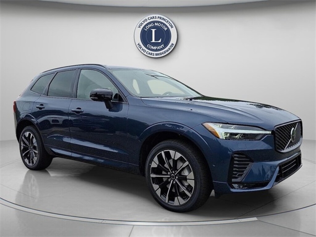 New 2026 Volvo XC60 B5 Plus SUV