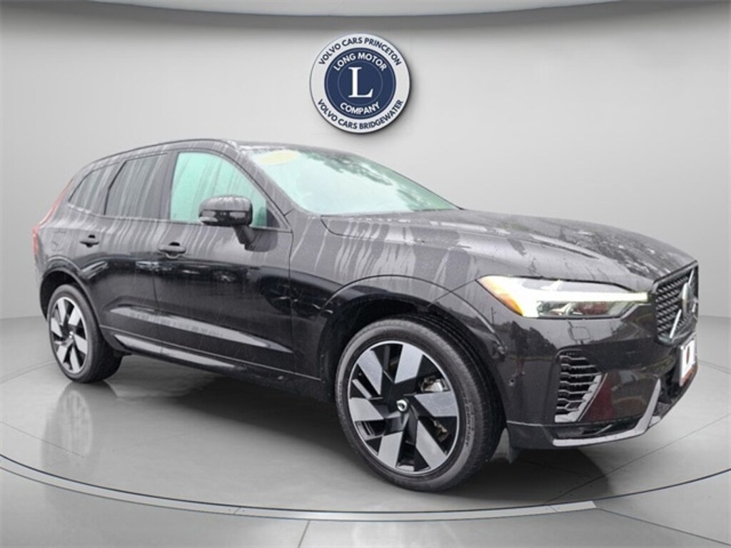 Certified 2024 Volvo XC60 Recharge Plug-In Hybrid T8 Plus Dark Theme SUV