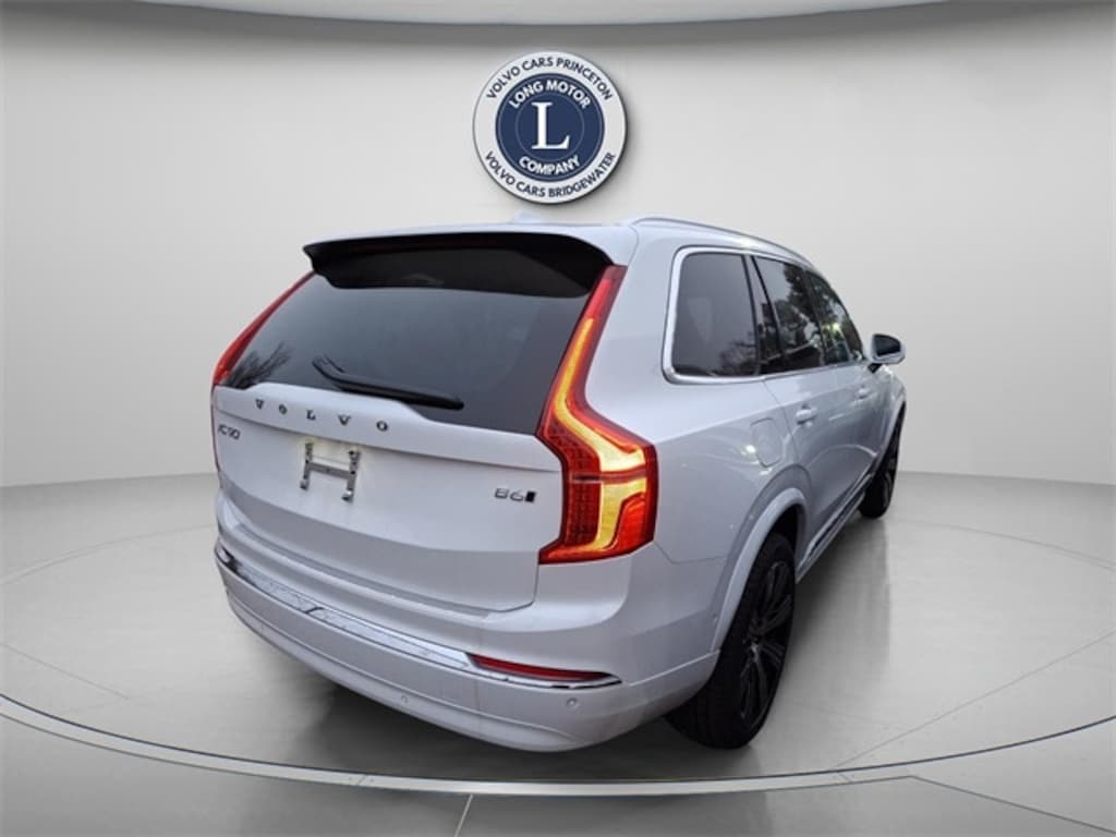 New 2025 Volvo XC90 B6 Ultra SUV