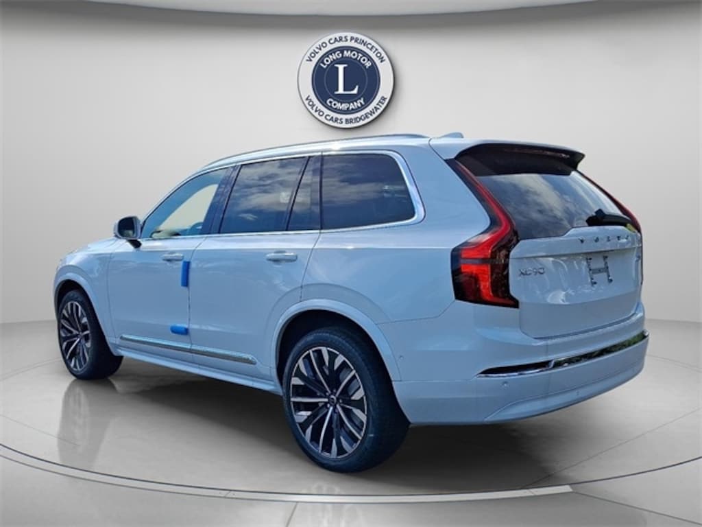 New 2026 Volvo XC90 B6 Plus 7-Seater SUV