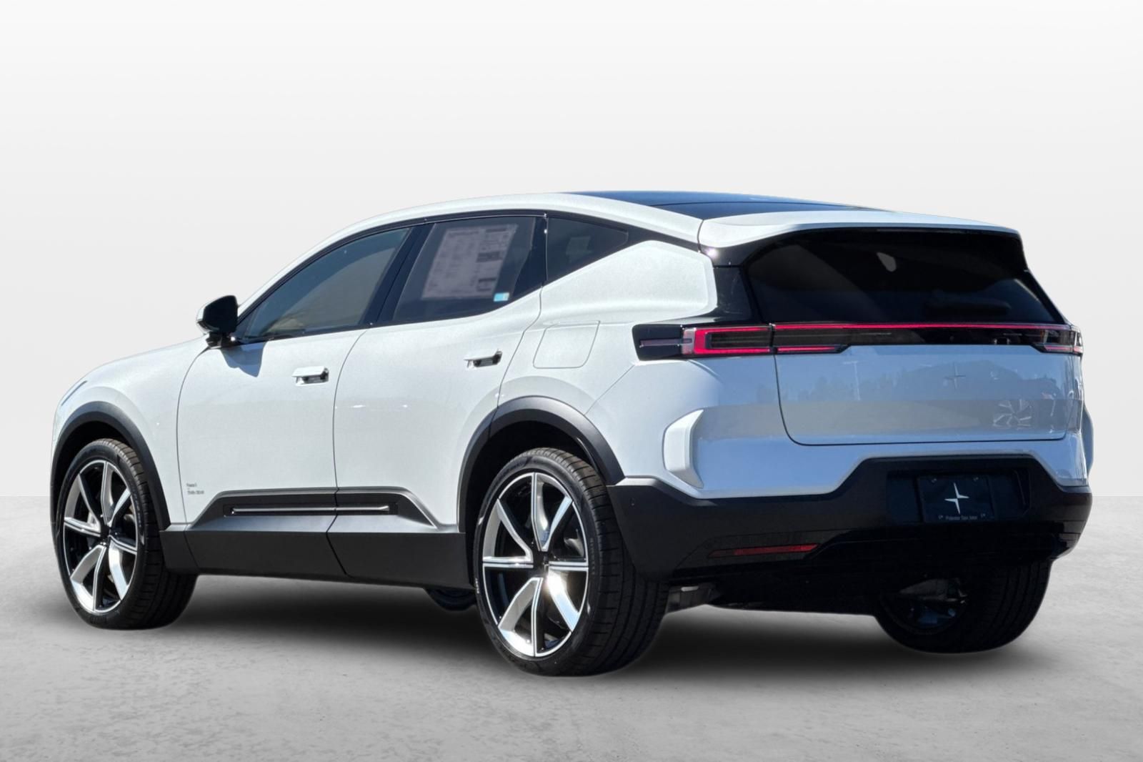 2025 Polestar Polestar 3 photo 2