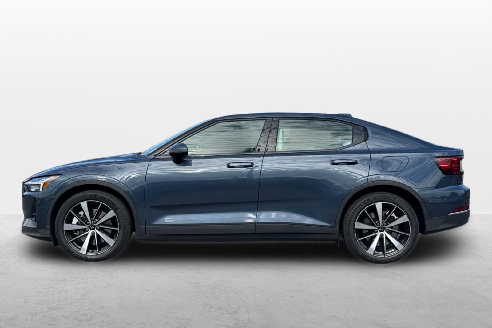 2022 Polestar PS2 e-AWD photo 2