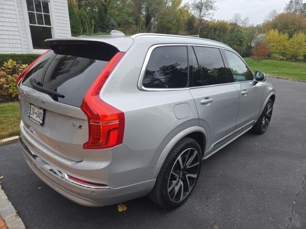 2024 Volvo XC90 Plus photo 3
