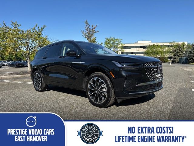 2025 Lincoln Nautilus Reserve AWD's photo