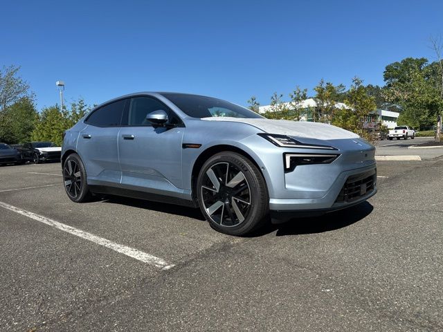 2026 Polestar 4 LRDM's photo
