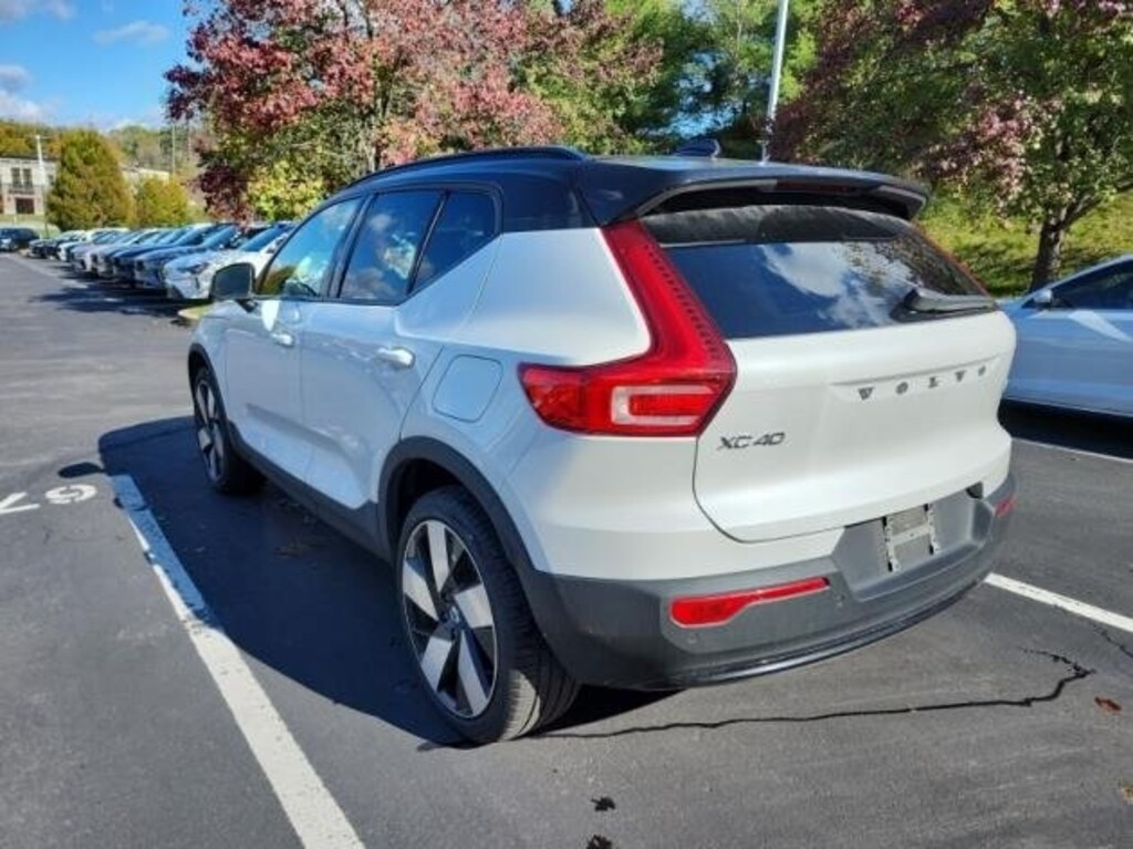 Certified 2023 Volvo XC40 Recharge Pure Electric Ultimate SUV