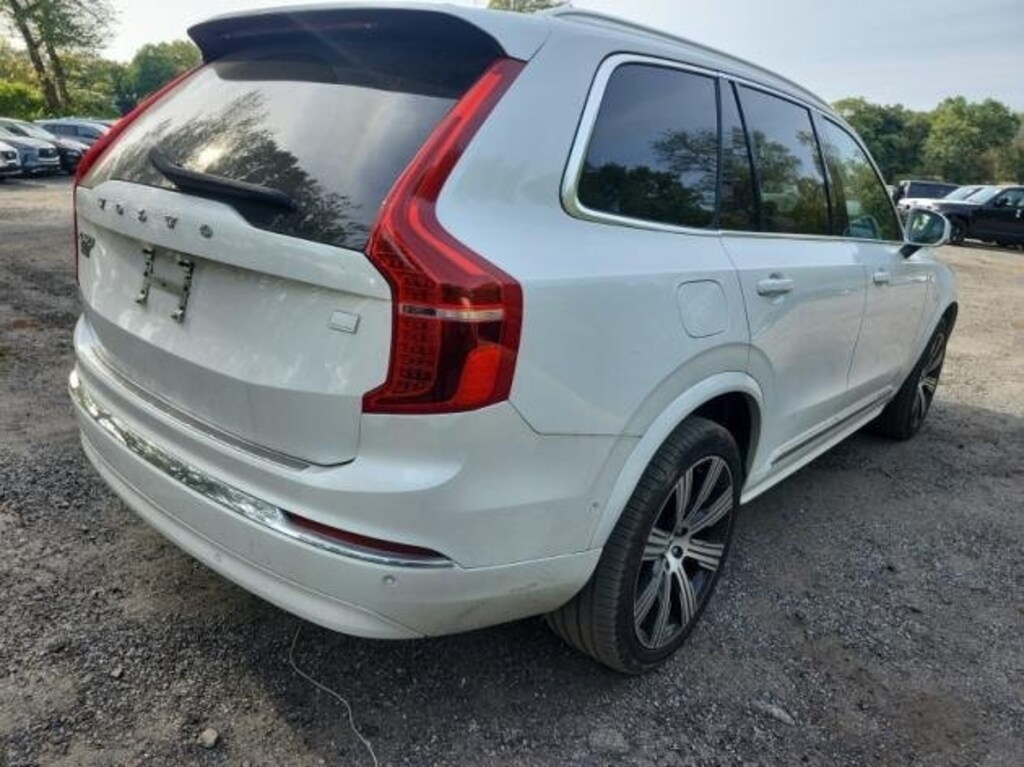 Certified 2024 Volvo XC90 plug-in hybrid T8 Plus Bright Theme 7 Passenger SUV