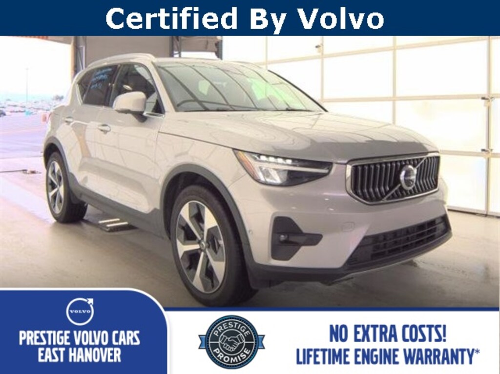 Certified 2025 Volvo XC40 B5 Plus Bright Theme SUV