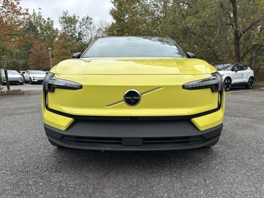 Certified 2025 Volvo EX30 Single Motor Extended Range Ultra SUV