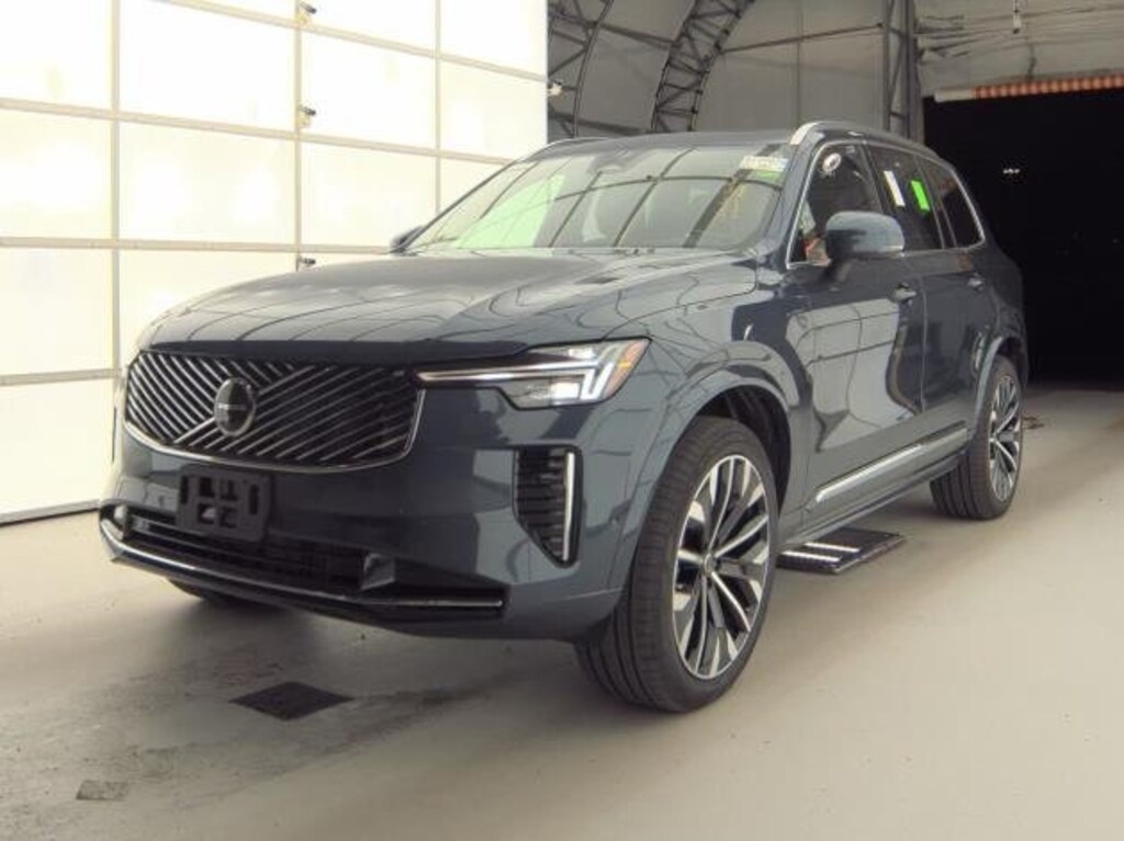 Certified 2025 Volvo XC90 B5 Plus SUV