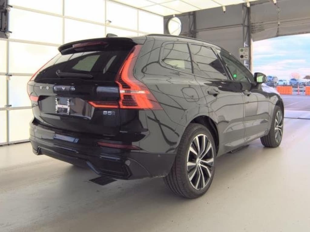 Certified 2025 Volvo XC60 B5 Plus SUV