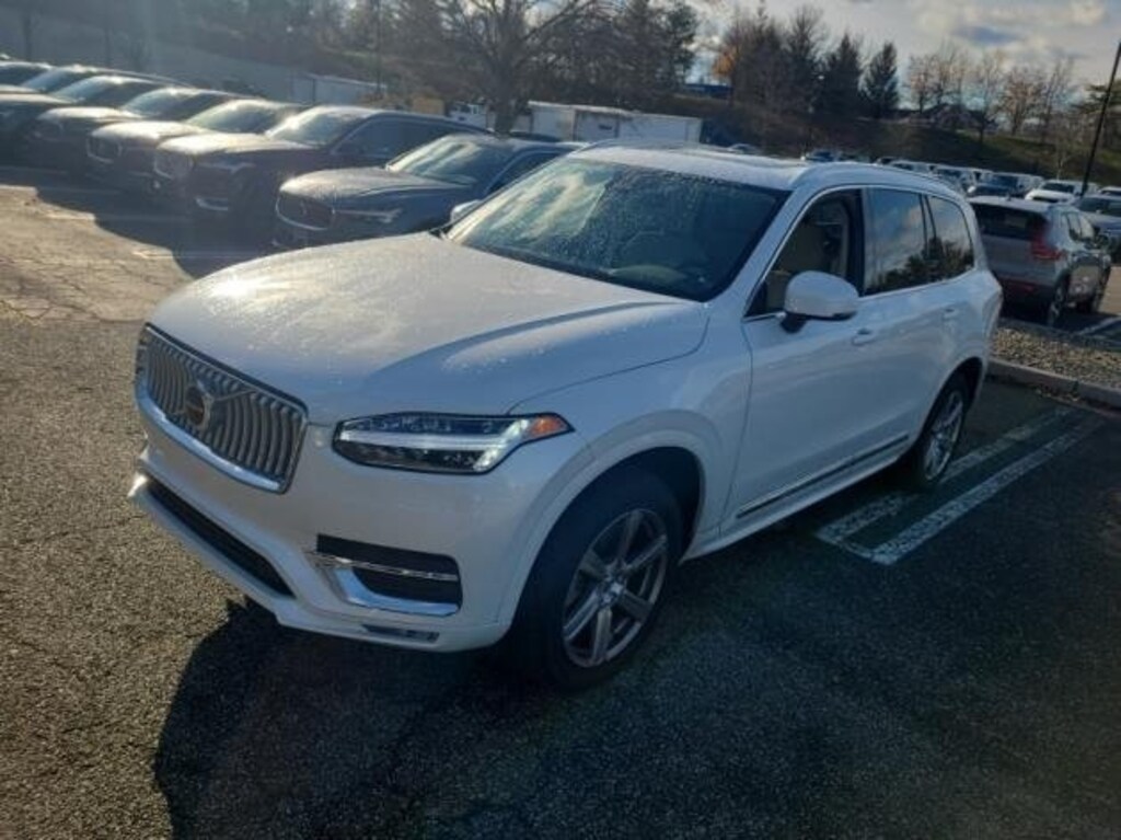 Certified 2024 Volvo XC90 B5 Core SUV