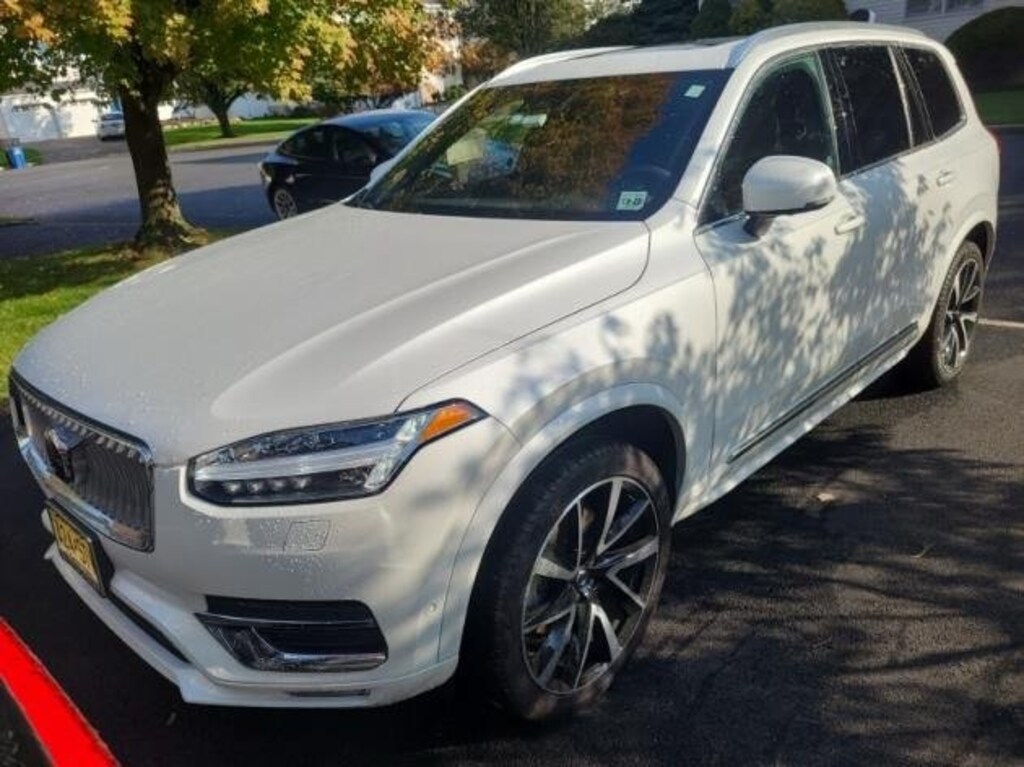 Certified 2024 Volvo XC90 B5 Plus SUV