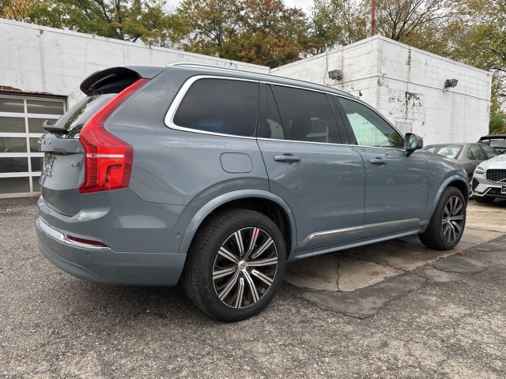 Certified 2023 Volvo XC90 B6 Plus 7-Seater SUV