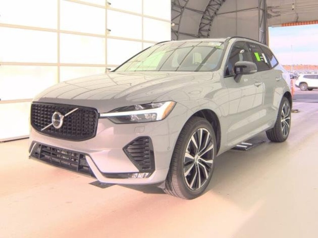 Certified 2025 Volvo XC60 B5 Plus SUV