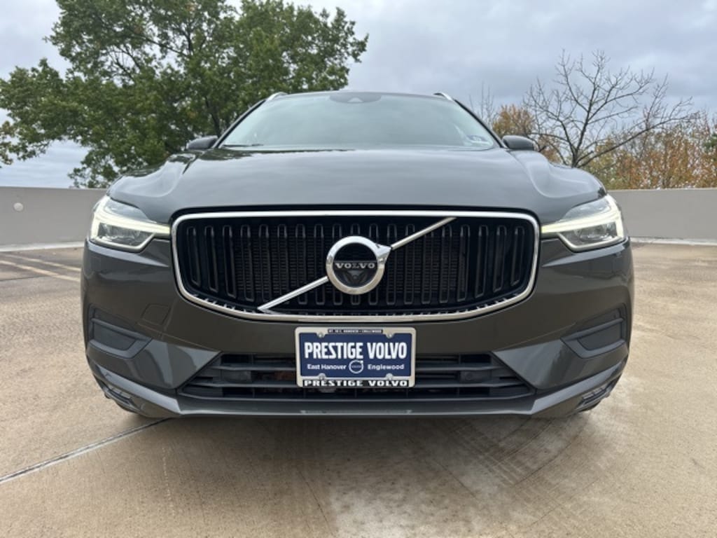 Used 2018 Volvo XC60 T6 Momentum SUV