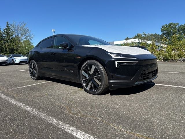 2026 Polestar 4 LRDM's photo