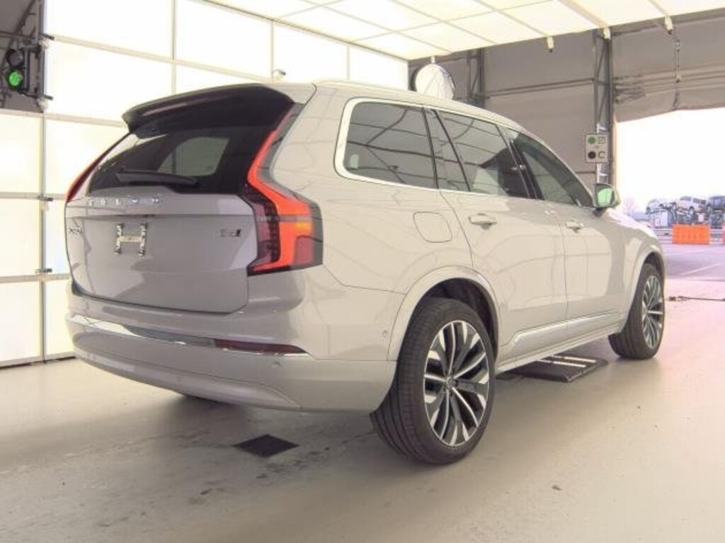 Certified 2025 Volvo XC90 B6 Plus 7-Seater SUV
