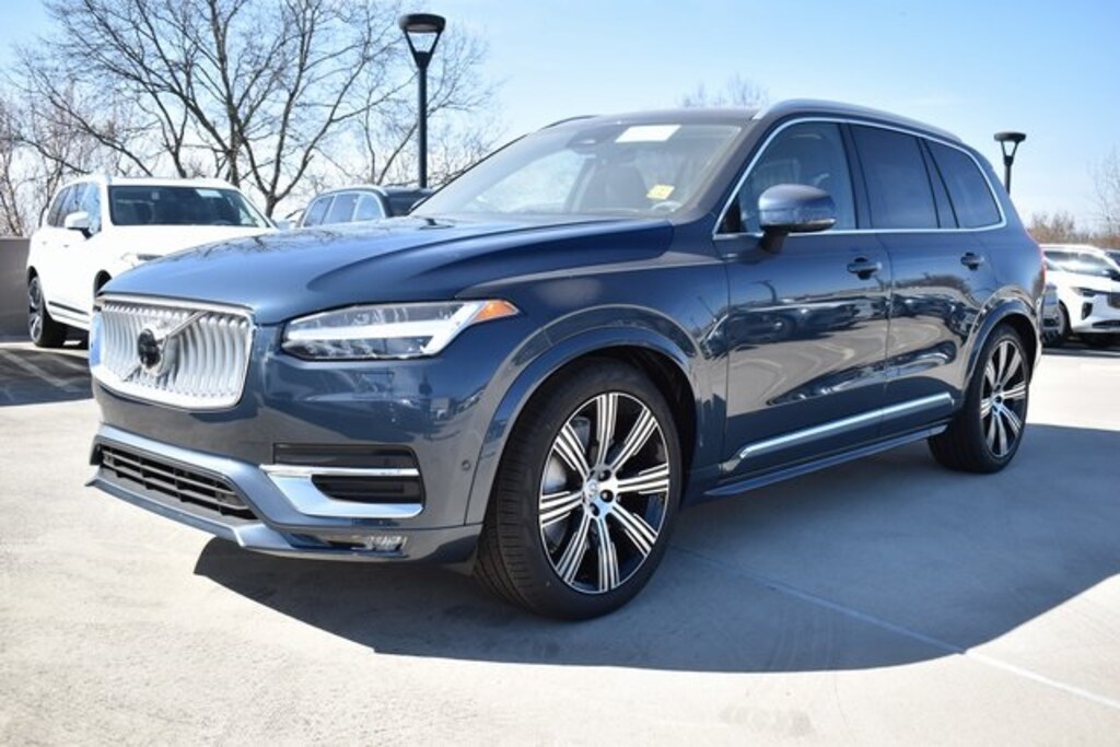 Certified 2025 Volvo XC90 B6 Ultra SUV