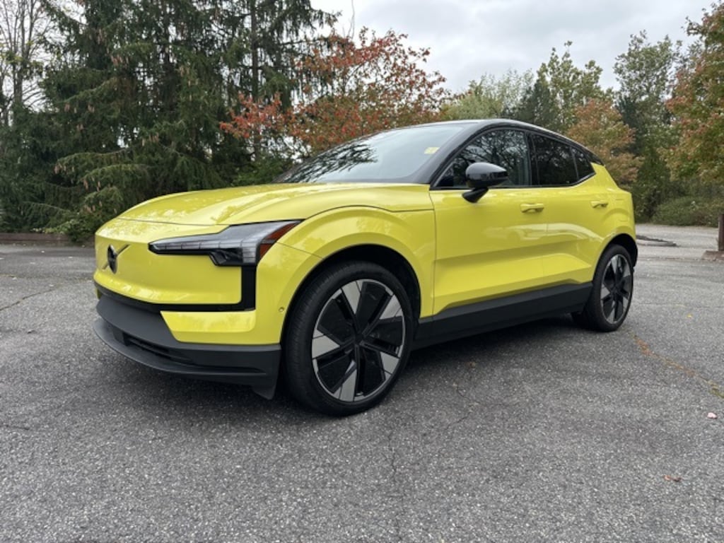 Certified 2025 Volvo EX30 Single Motor Extended Range Ultra SUV