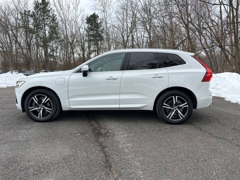 Used 2019 Volvo XC60 Hybrid T8 R-Design SUV