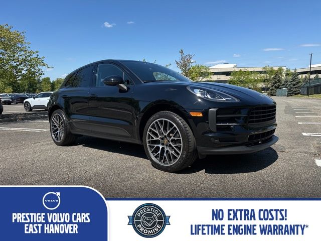 2020 Porsche Macan -'s photo