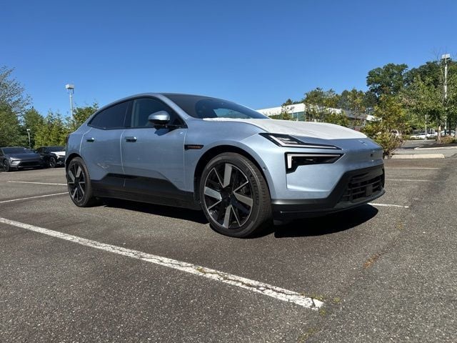 2026 Polestar 4 LRDM's photo
