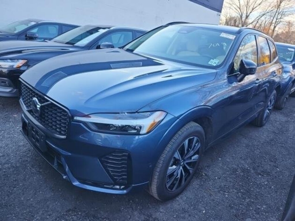 Certified 2025 Volvo XC60 B5 Plus SUV