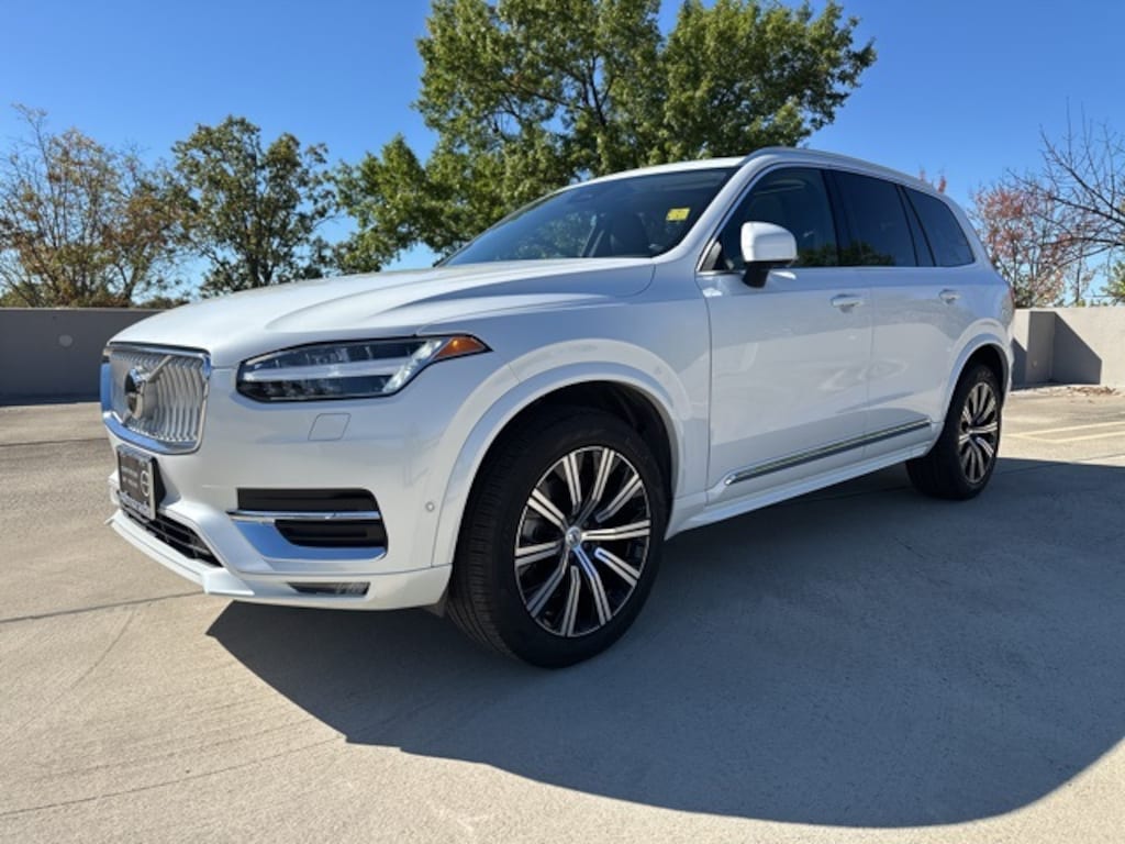 Certified 2025 Volvo XC90 B6 Plus 7-Seater SUV
