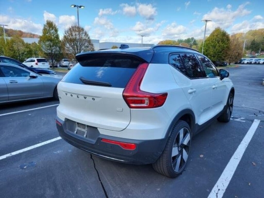 Certified 2023 Volvo XC40 Recharge Pure Electric Ultimate SUV