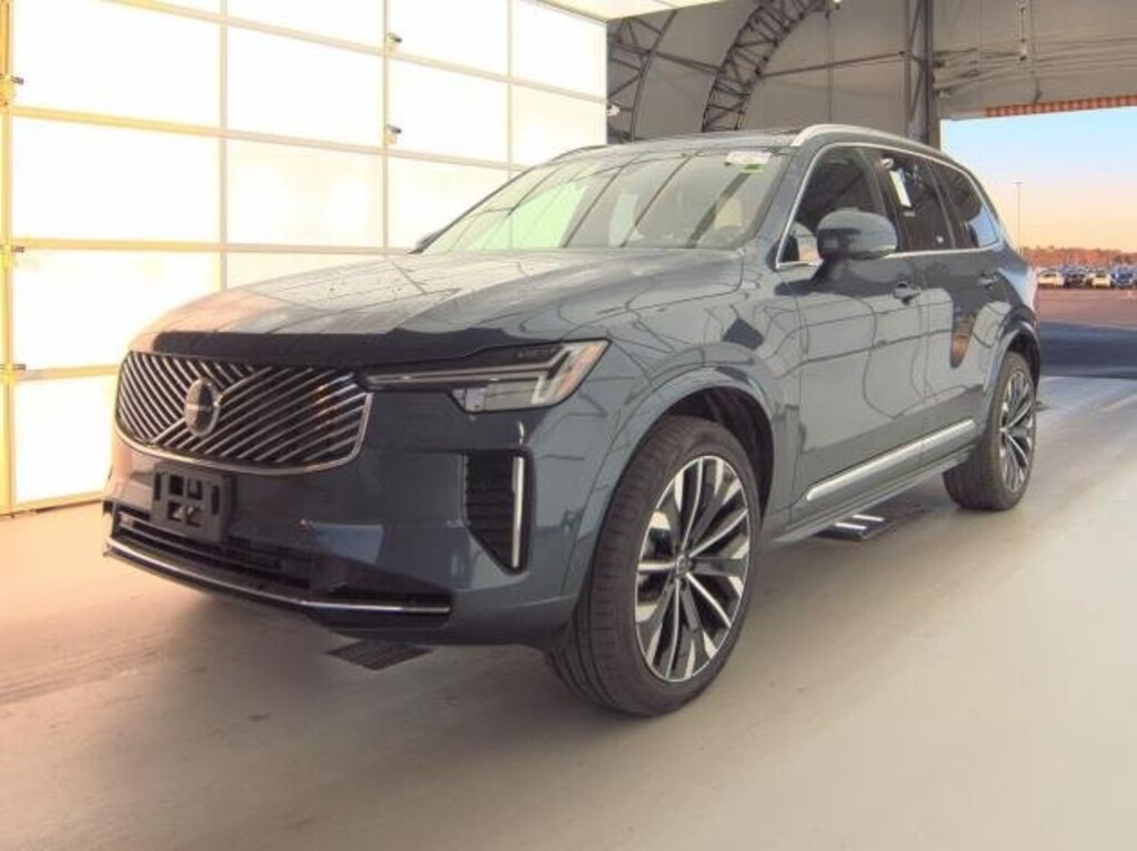 Certified 2025 Volvo XC90 B5 Plus SUV