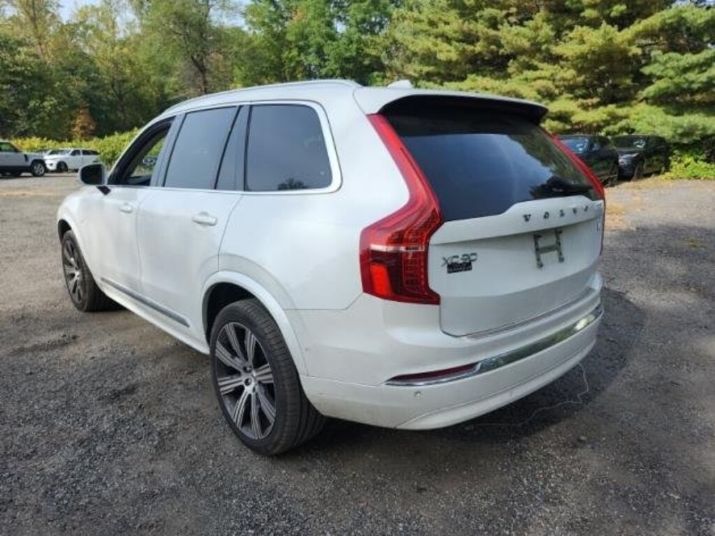 Certified 2024 Volvo XC90 plug-in hybrid T8 Plus Bright Theme 7 Passenger SUV