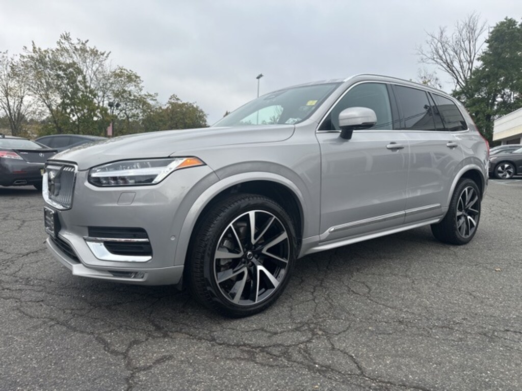 Certified 2024 Volvo XC90 B5 Plus SUV
