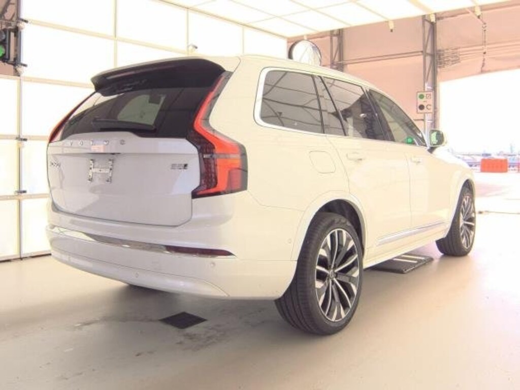 Certified 2025 Volvo XC90 B5 Plus SUV