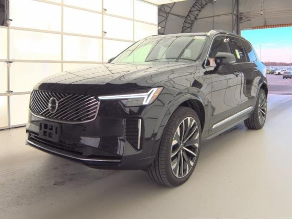 Certified 2025 Volvo XC90 B5 Plus SUV