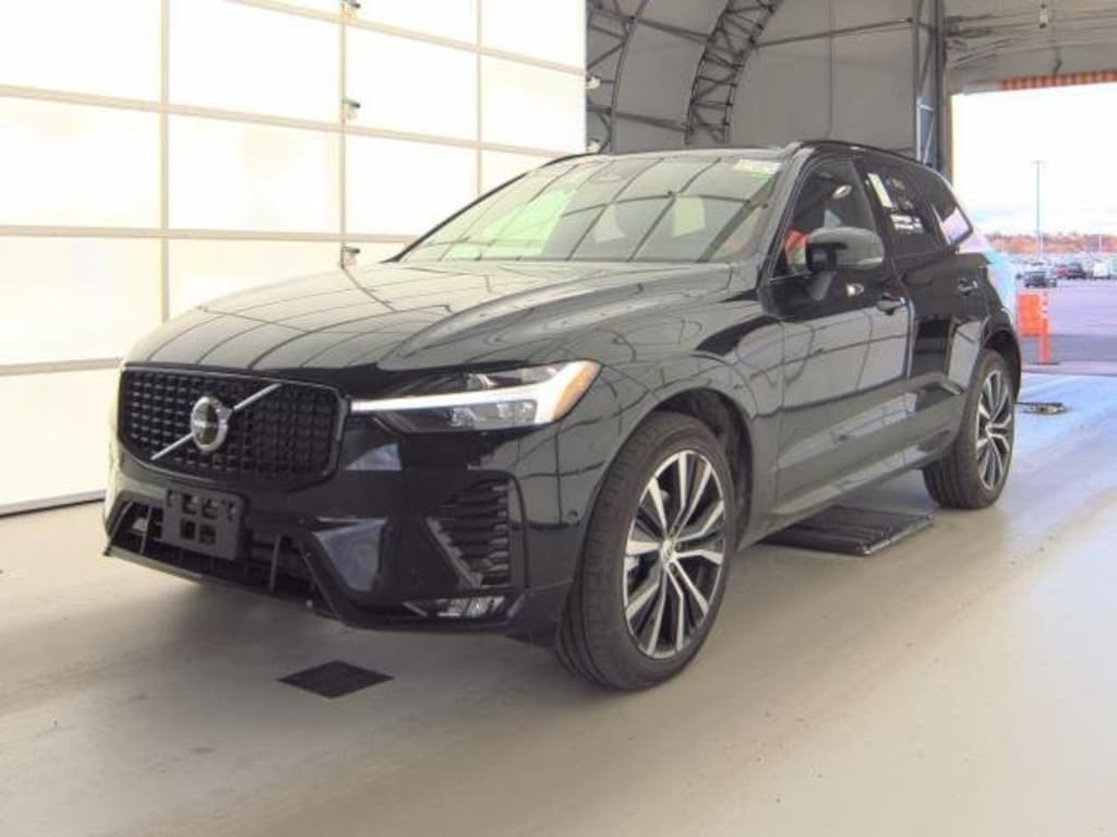 Certified 2025 Volvo XC60 B5 Plus SUV