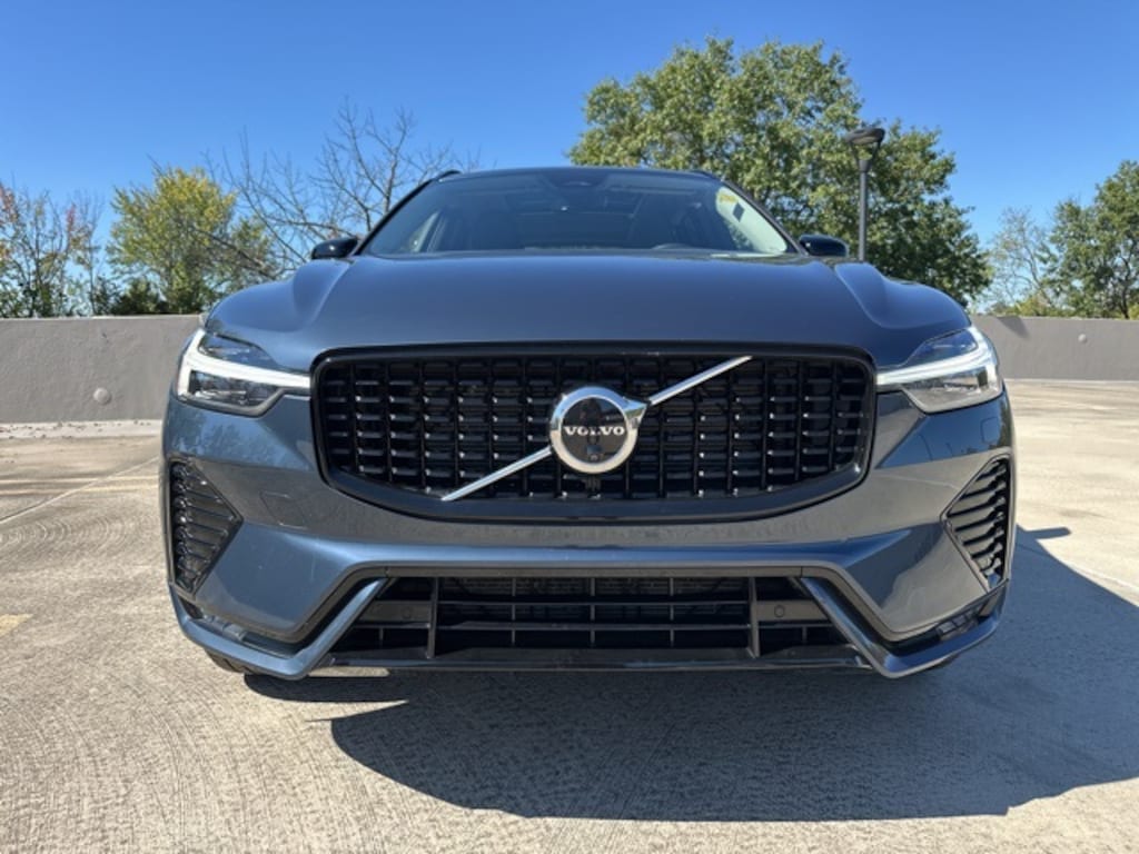 Certified 2025 Volvo XC60 B5 Plus SUV