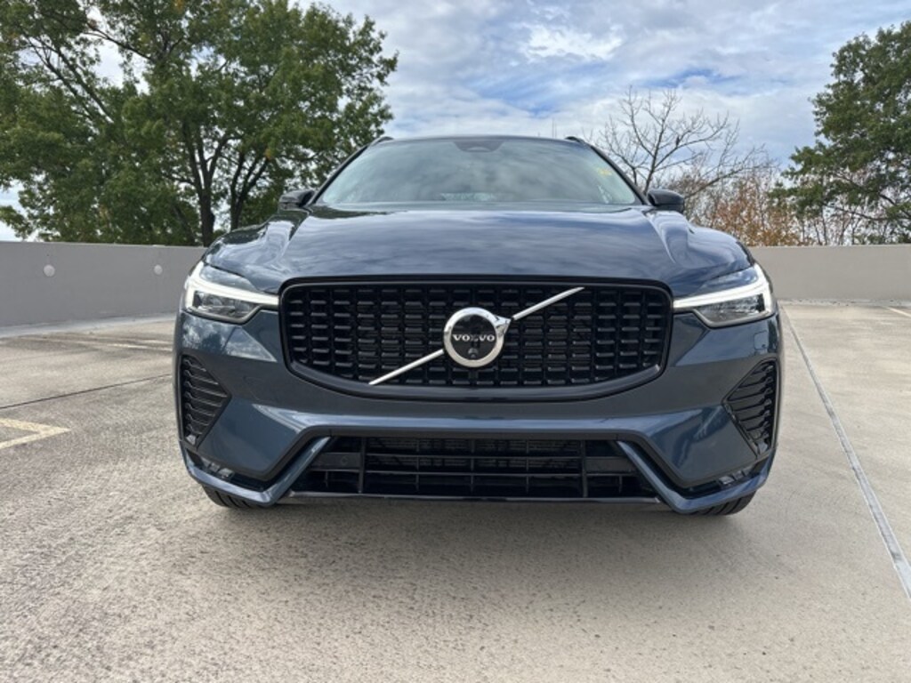 Certified 2025 Volvo XC60 B5 Plus SUV