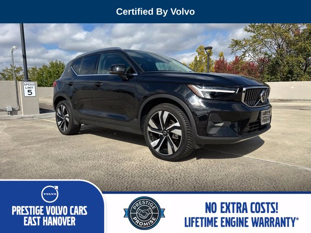 2025 Volvo XC40 Plus