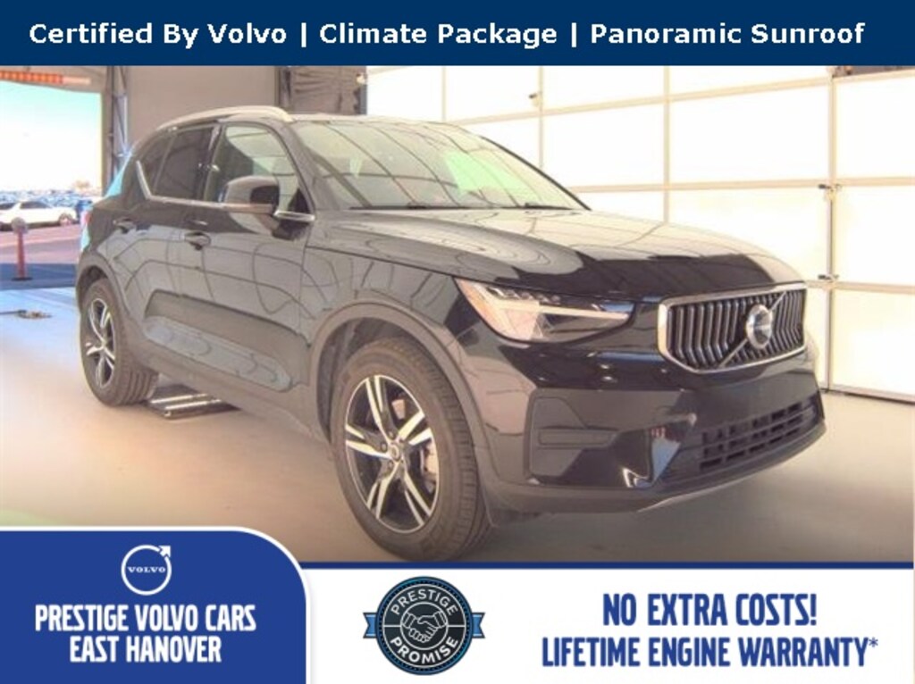 Certified 2025 Volvo XC40 B5 Core SUV