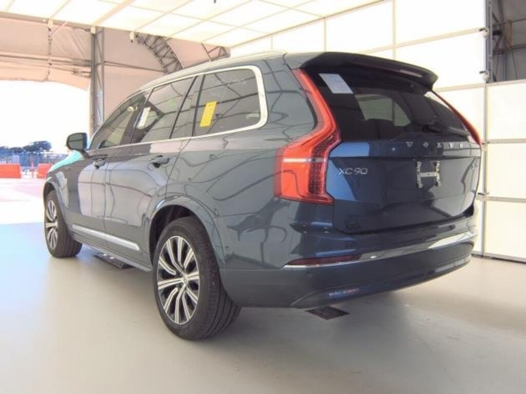Certified 2025 Volvo XC90 B6 Plus 7-Seater SUV