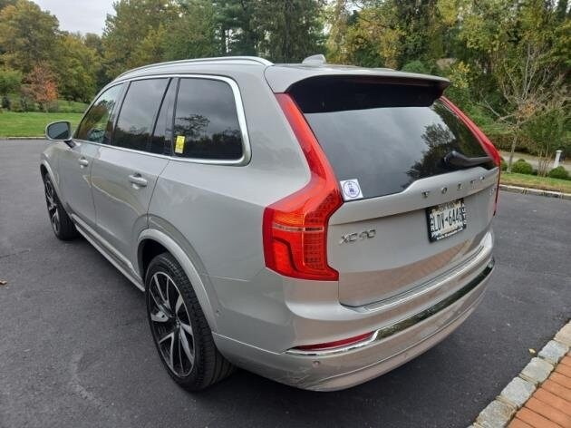 2024 Volvo XC90 Plus photo 2
