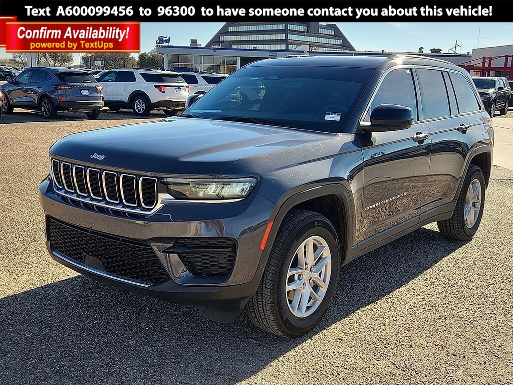 Used 2024 Jeep Grand Cherokee Laredo SUV