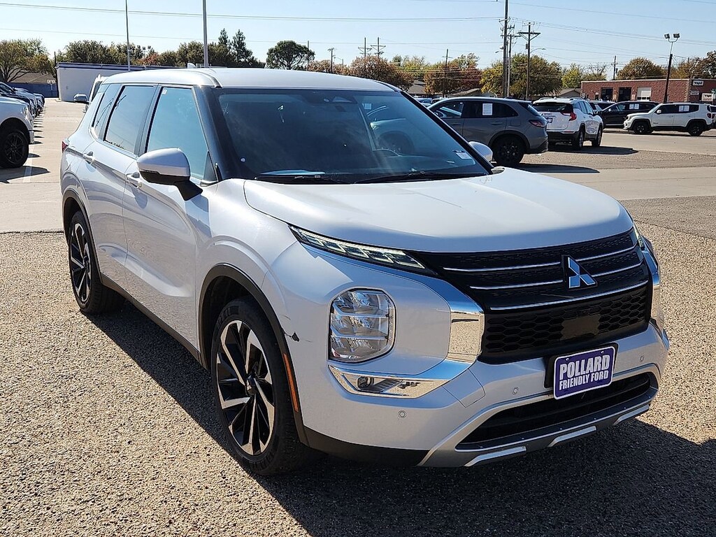 Used 2024 Mitsubishi Outlander SE SUV