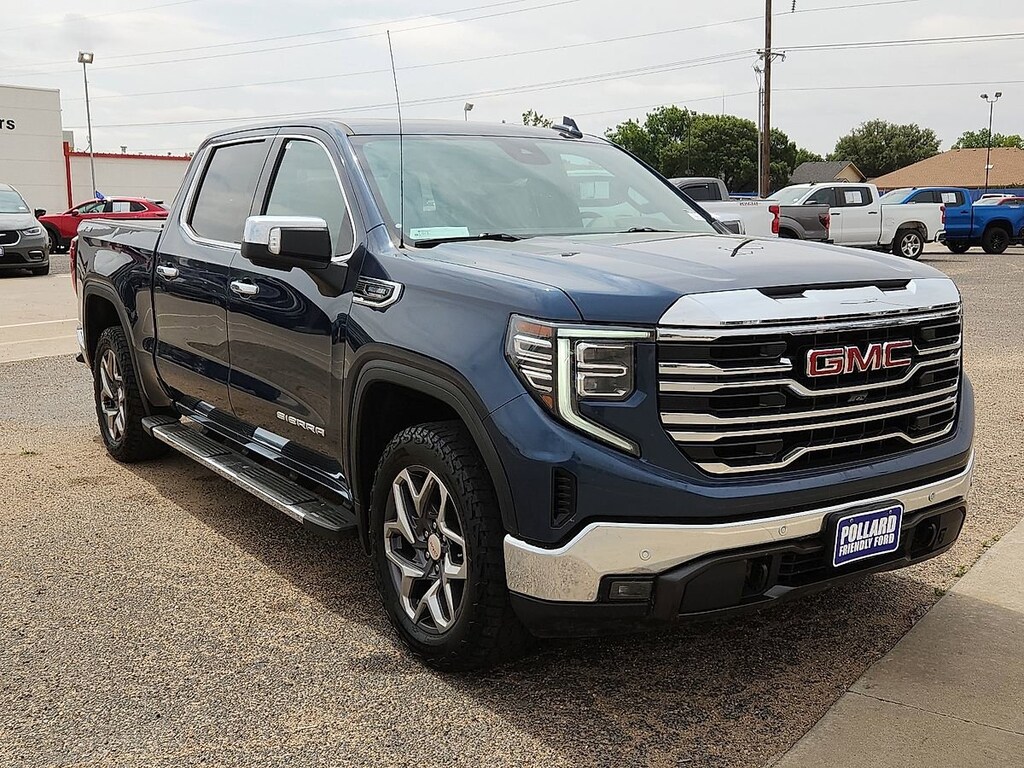 Used 2022 GMC Sierra 1500 SLT Truck Crew Cab