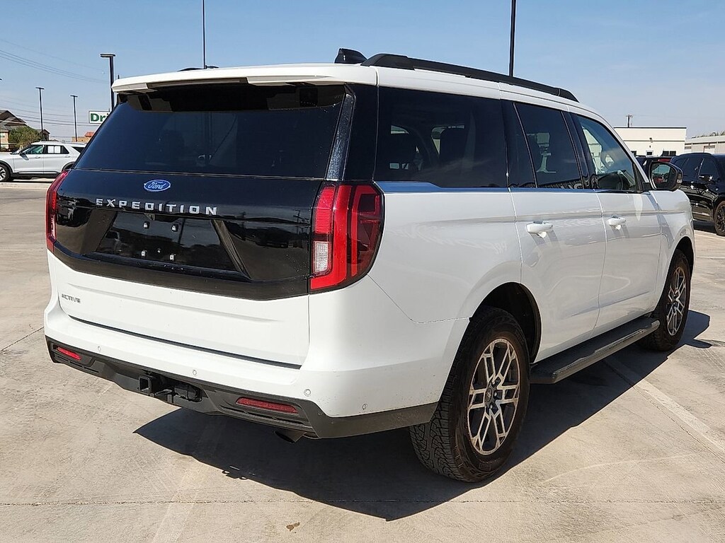 Used 2025 Ford Expedition Active SUV