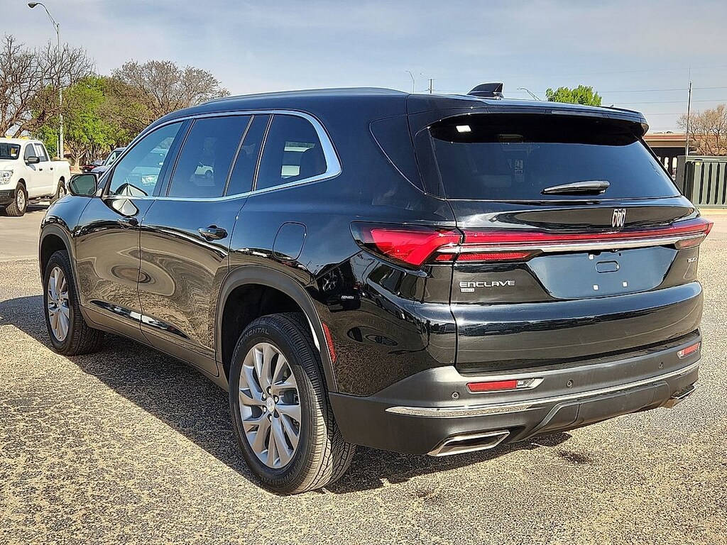 Used 2026 Buick Enclave Preferred SUV
