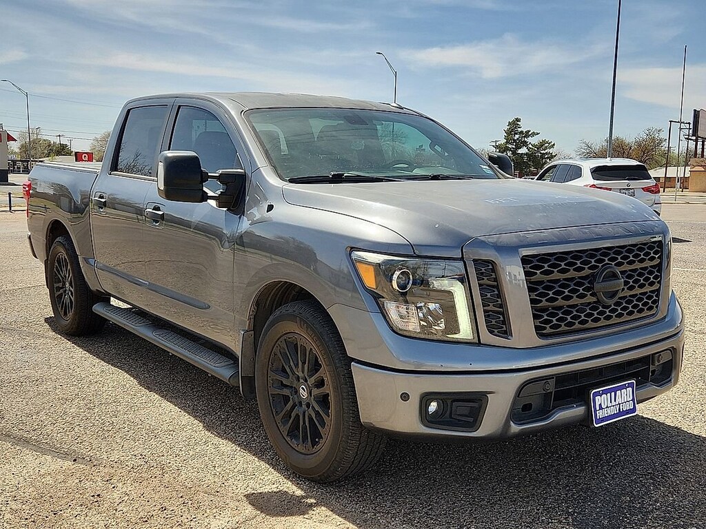Used 2019 Nissan Titan SL Truck Crew Cab
